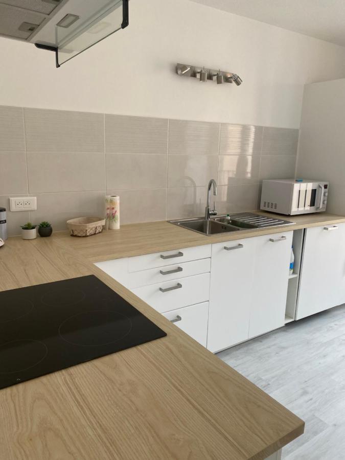 Superbe Appartement Climatise Avec Parking Prive 포르방드르 외부 사진